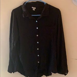 ✨black button dress shirt✨